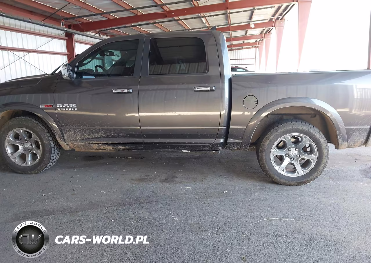 2018 Ram 1500 Laramie 4X4 5'7 Box VIN:1C6RR7NM3JS338619 - 14