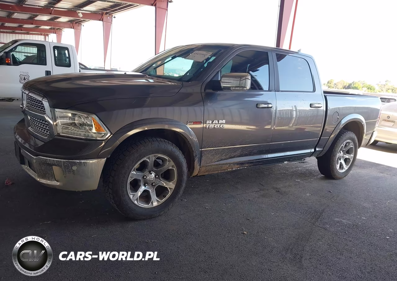 2018 Ram 1500 Laramie 4X4 5'7 Box VIN:1C6RR7NM3JS338619 - 2
