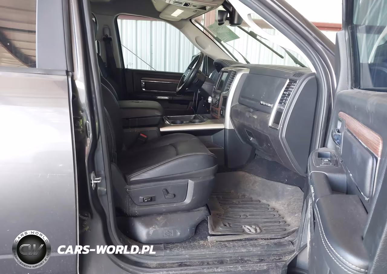 2018 Ram 1500 Laramie 4X4 5'7 Box VIN:1C6RR7NM3JS338619 - 5