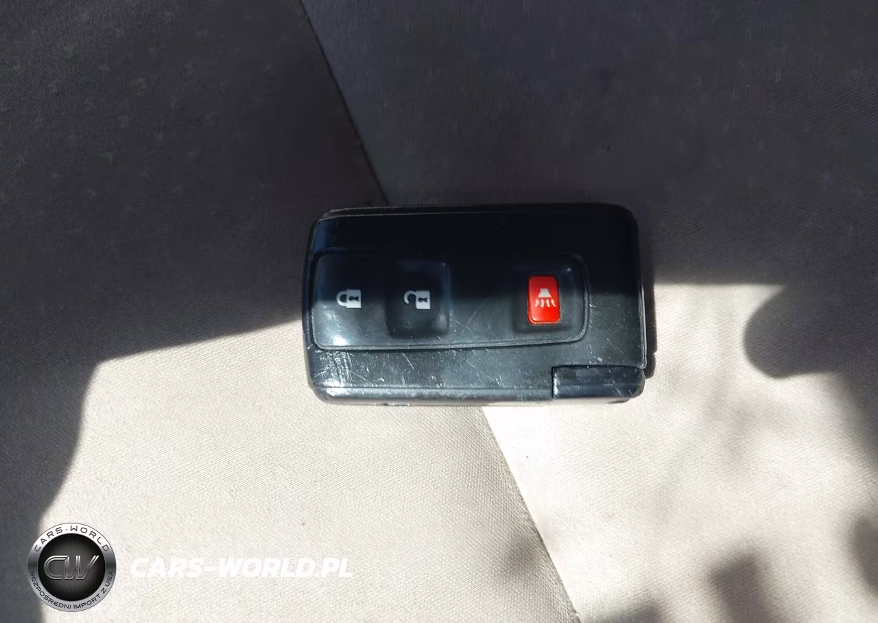 2005 Toyota Prius VIN:JTDKB20U853028071 - 11