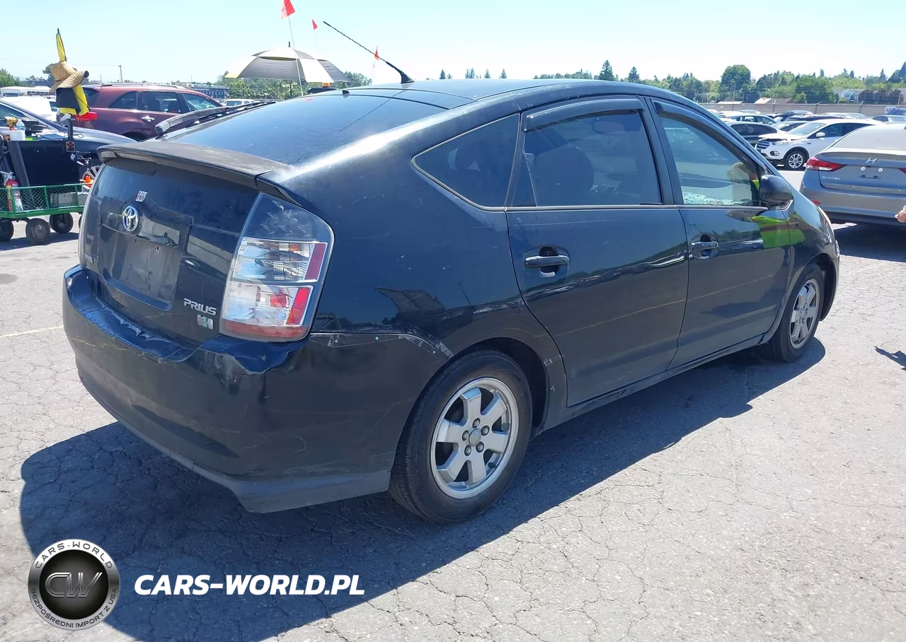 2005 Toyota Prius VIN:JTDKB20U853028071 - 4
