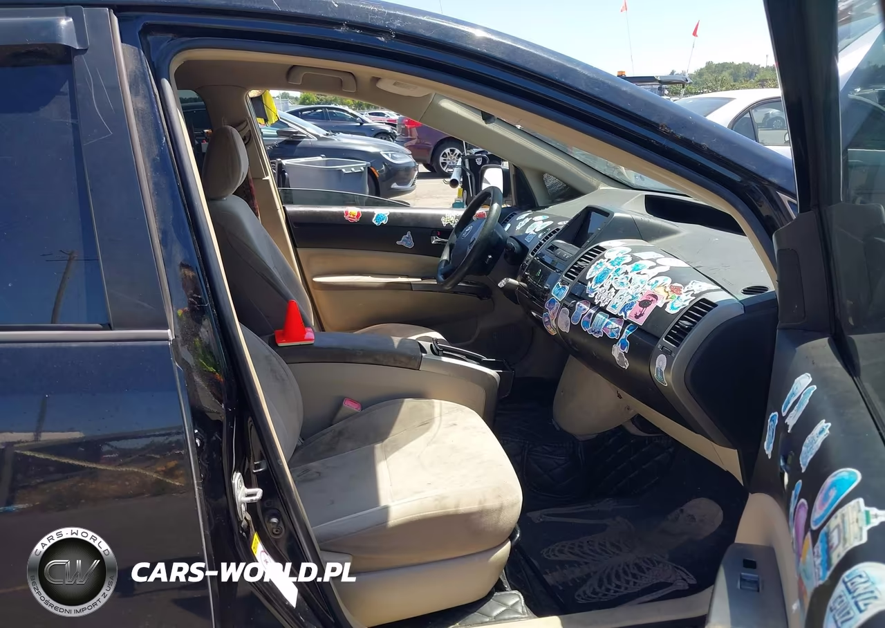 2005 Toyota Prius VIN:JTDKB20U853028071 - 5
