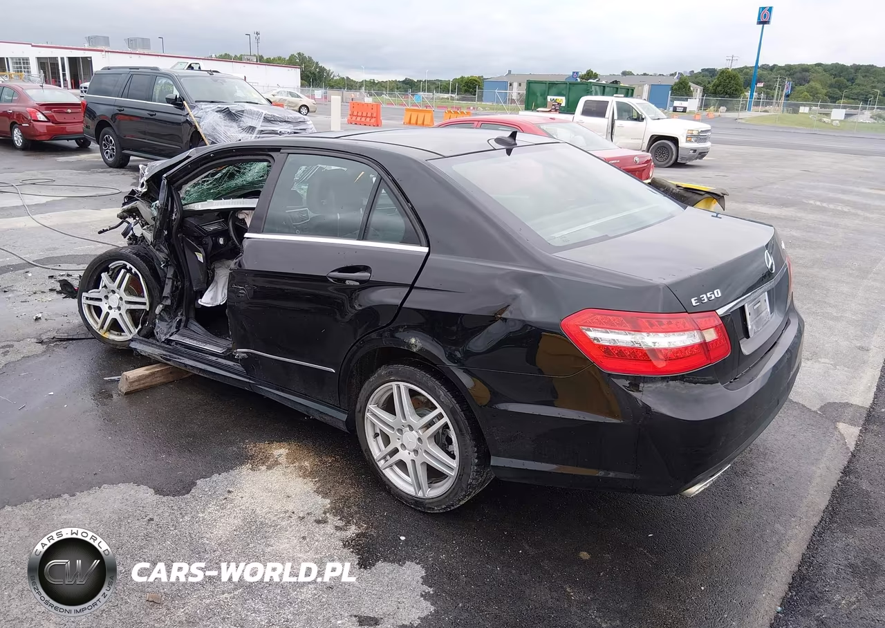 2010 Mercedes-Benz E 350 4Matic VIN:WDDHF8HB1AA055838 - 3