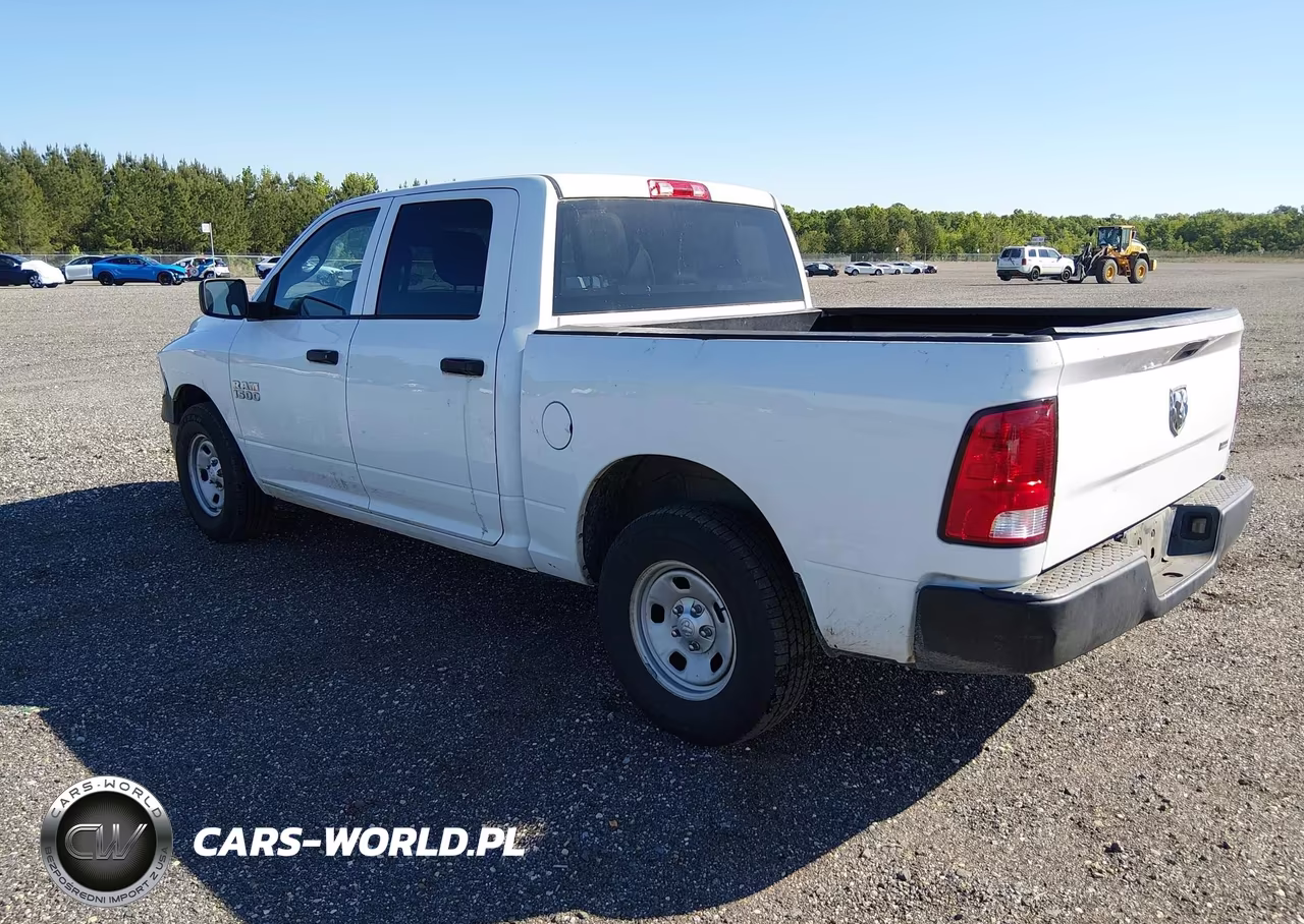 2015 Ram 1500 Tradesman VIN:1C6RR6KG6FS789205 - 3