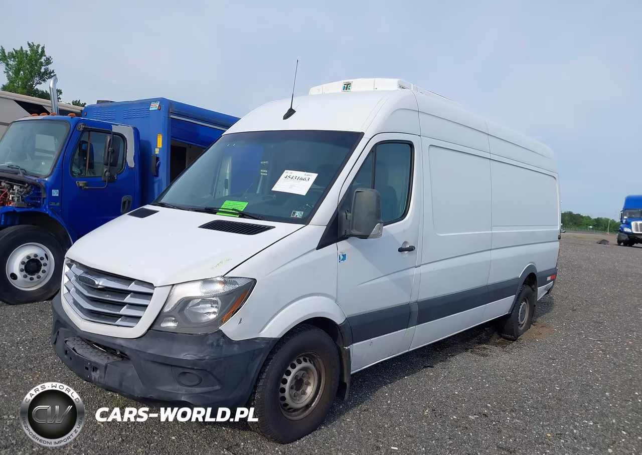 2018 Freightliner Sprinter 2500 High Roof V6 VIN:WDYPE8CD6JP614707 - 2