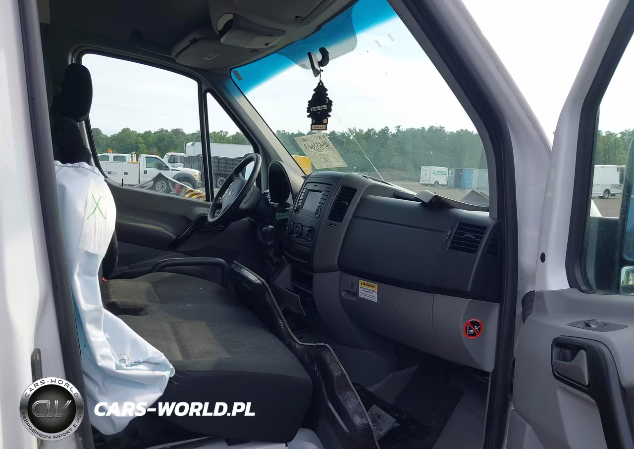 2018 Freightliner Sprinter 2500 High Roof V6 VIN:WDYPE8CD6JP614707 - 5