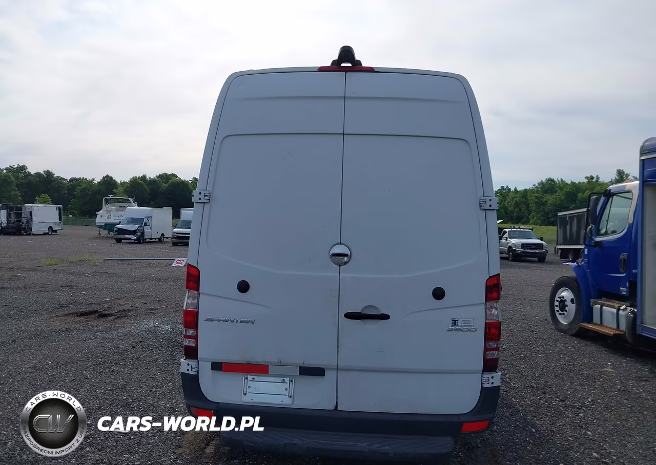 2018 Freightliner Sprinter 2500 High Roof V6 VIN:WDYPE8CD6JP614707 - 8