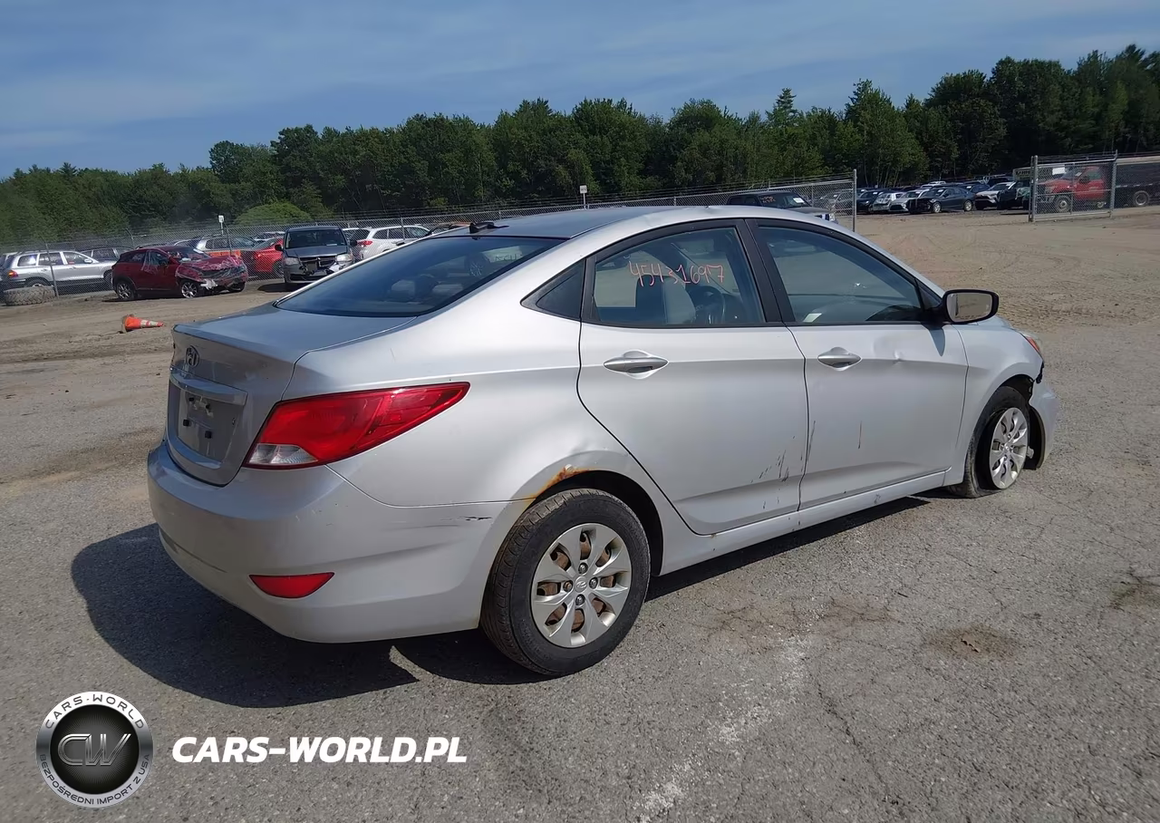 2015 Hyundai Accent Gls VIN:KMHCT4AE7FU908223 - 4