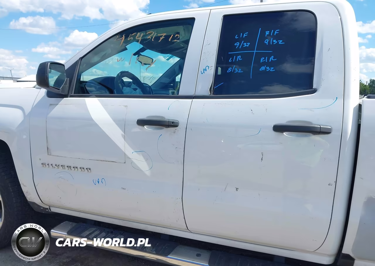 2019 Chevrolet Silverado 1500 Ld Silverado Custom VIN:2GCVKMEC9K1155695 - 18