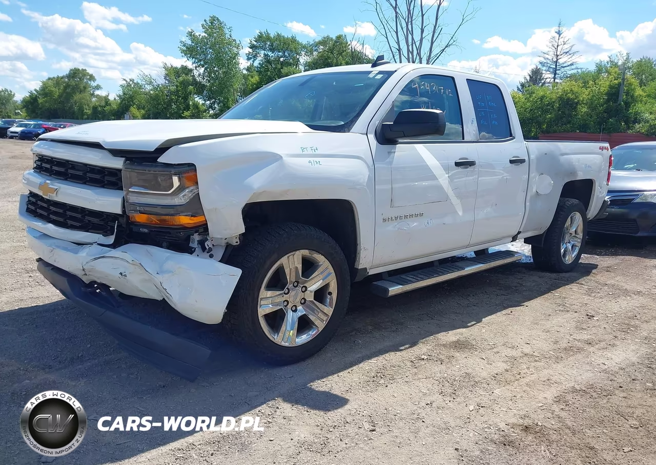 2019 Chevrolet Silverado 1500 Ld Silverado Custom VIN:2GCVKMEC9K1155695 - 2