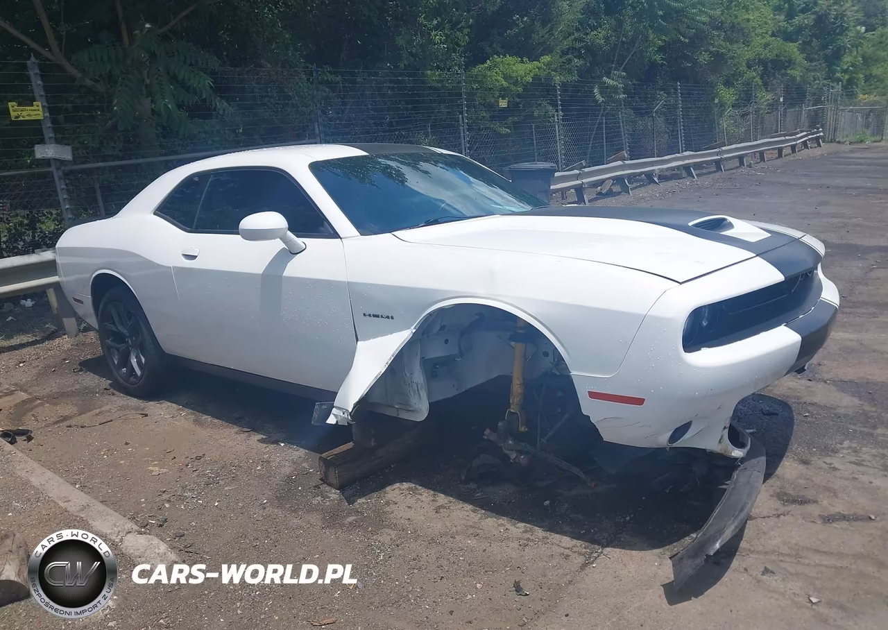 2022 Dodge Challenger R-T – zdjęcie 1 z 16