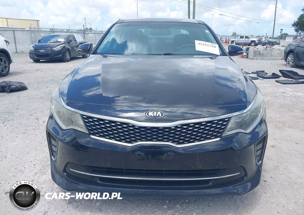 2018 Kia Optima S VIN:5XXGT4L35JG188081 - 13