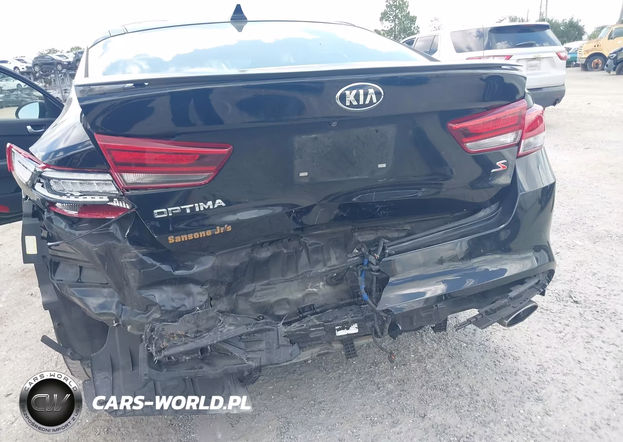 2018 Kia Optima S VIN:5XXGT4L35JG188081 - 6