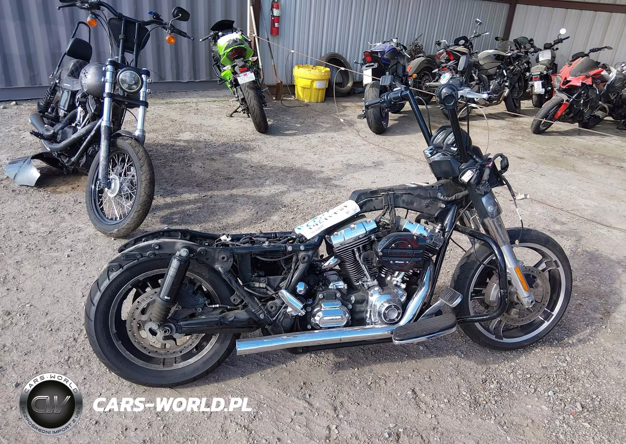 2015 Harley-Davidson Fltrx Road Glide VIN:1HD1KHM18FB668236 - 11