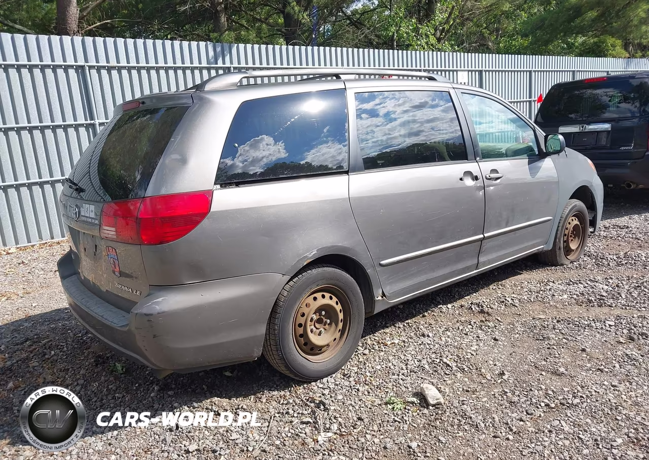 2005 Toyota Sienna Le VIN:5TDZA23C55S360486 - 4