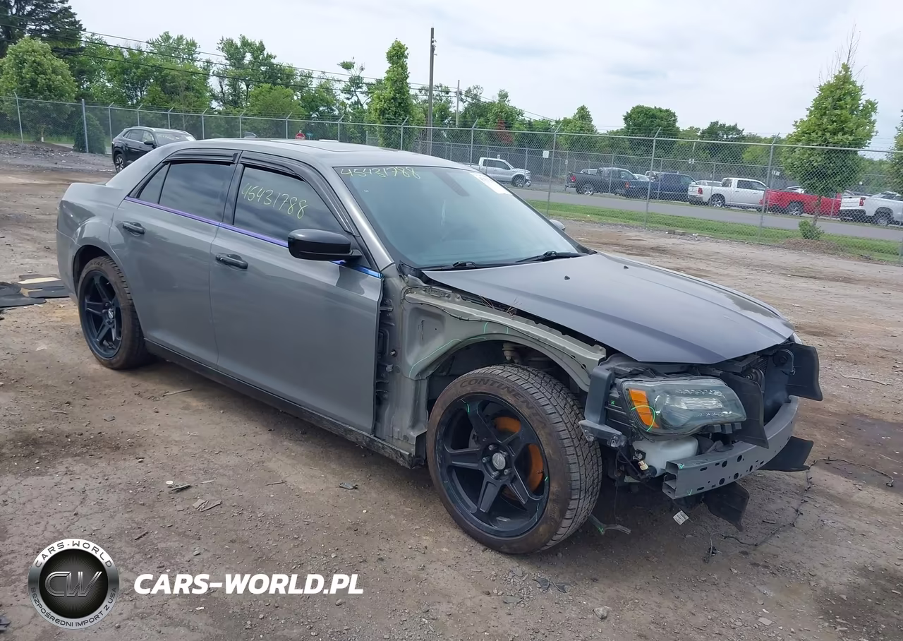2018 Chrysler 300 Limited – zdjęcie 1 z 17