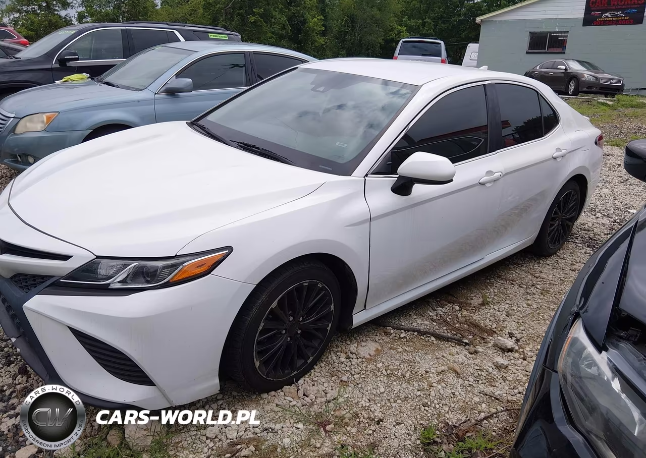 2020 Toyota Camry Se VIN:4T1G11AK9LU360331 - 14