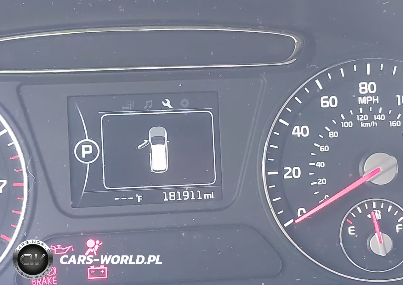 2018 Kia Sorento 3.3L Lx VIN:5XYPGDA51JG409826 - 16
