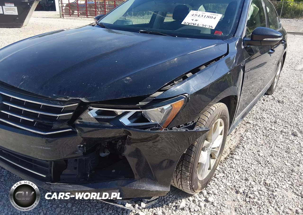 2017 Volkswagen Passat 1.8T S VIN:1VWAT7A33HC016407 - 6