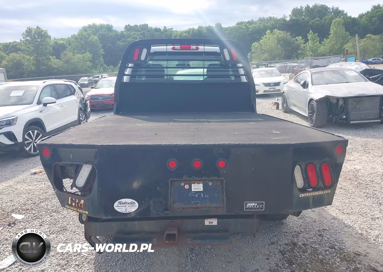2007 Chevrolet Silverado 3500 Work Truck VIN:1GBHK34K67E560231 - 17
