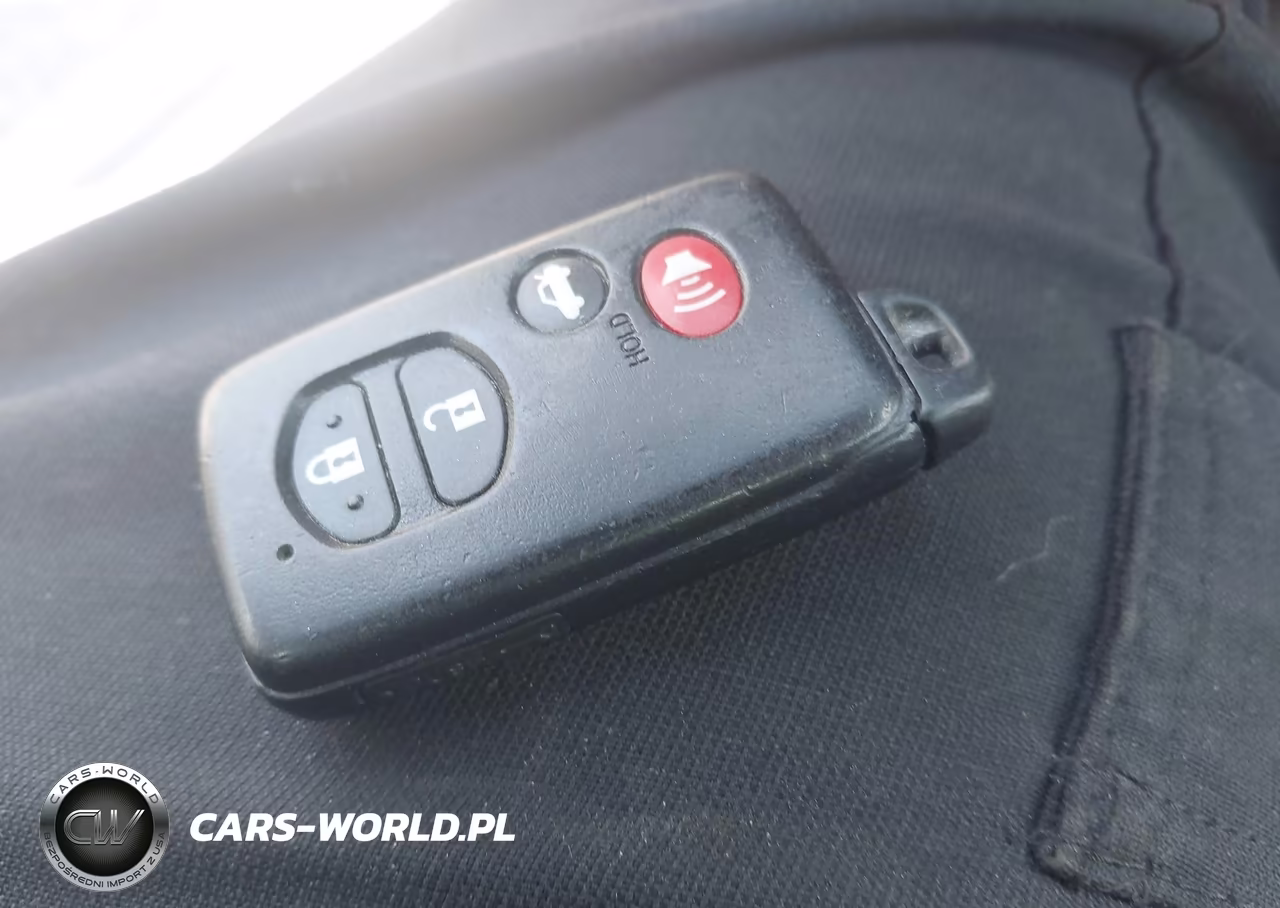 2011 Toyota Camry Hybrid VIN:4T1BB3EK4BU131194 - 11