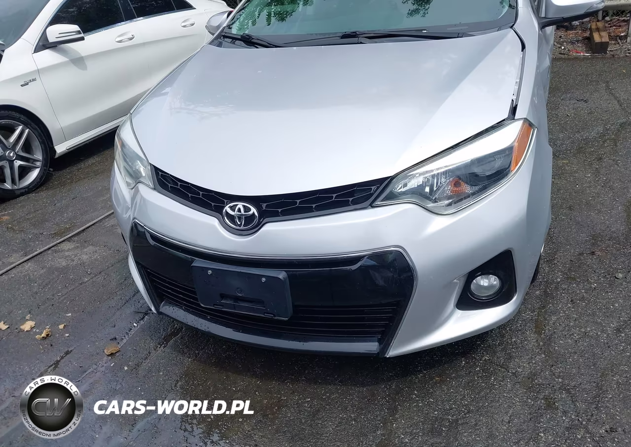 2015 Toyota Corolla S VIN:5YFBURHE8FP241353 - 12