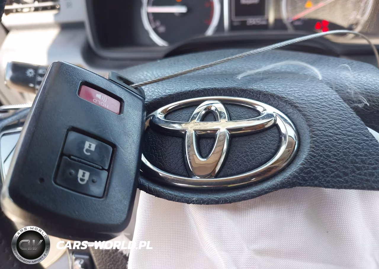 2020 Toyota 4Runner Trd Pro VIN:JTEBU5JR1L5746712 - 11