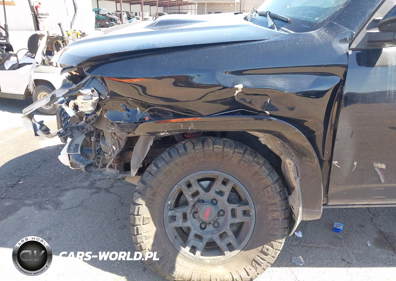 2020 Toyota 4Runner Trd Pro VIN:JTEBU5JR1L5746712 - 6