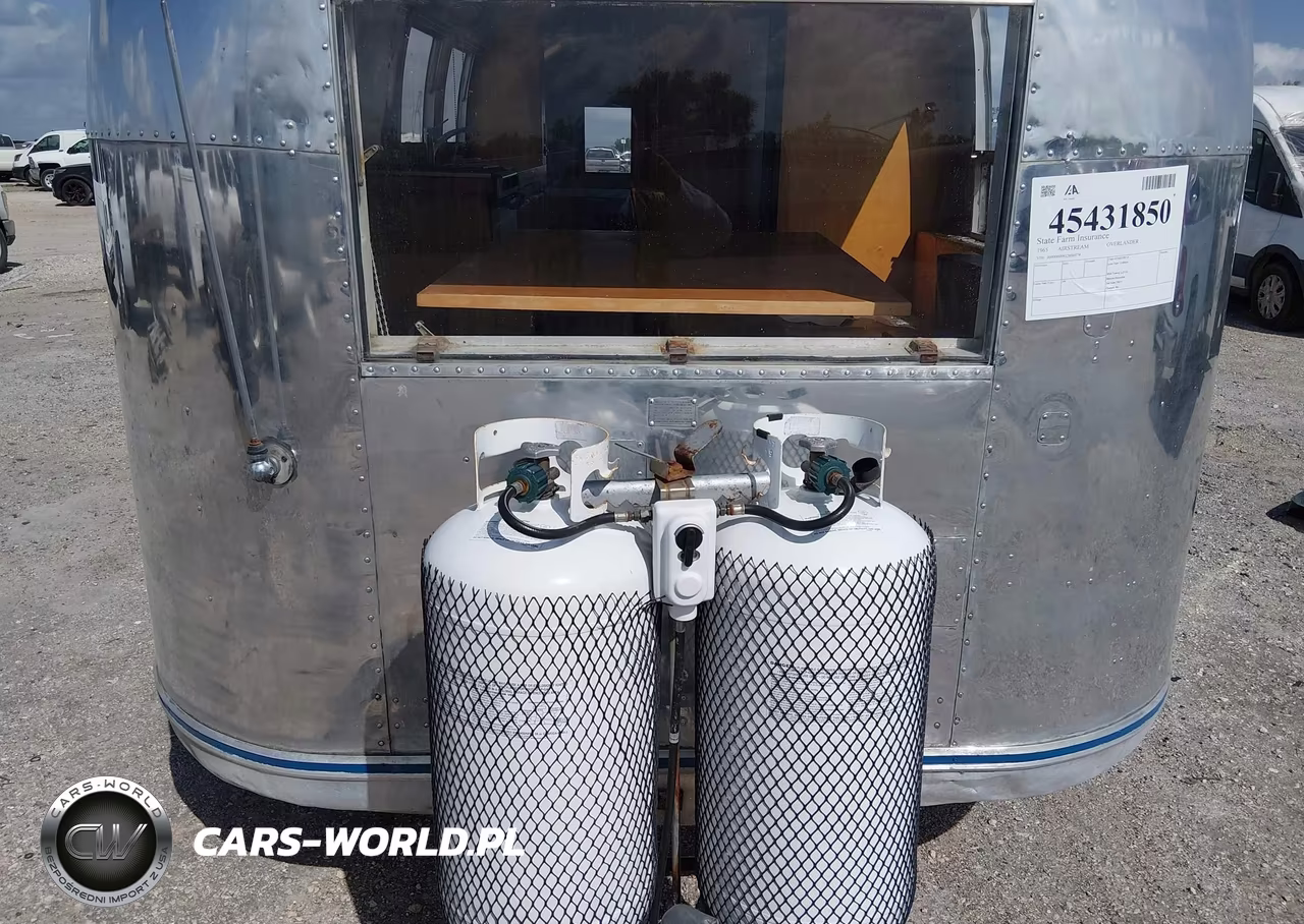 1965 Airstream Overlander VIN:00000000S126S6574 - 10