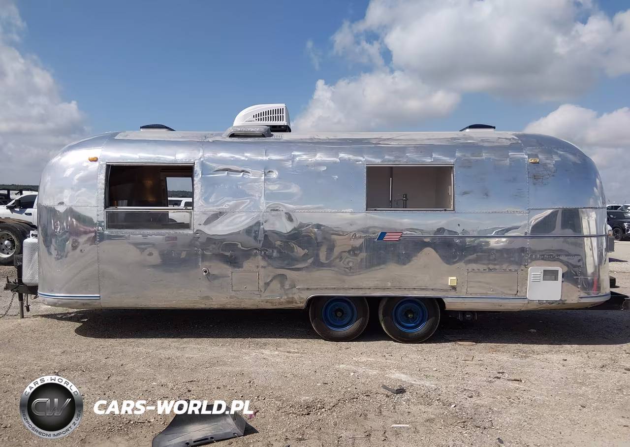 1965 Airstream Overlander VIN:00000000S126S6574 - 6
