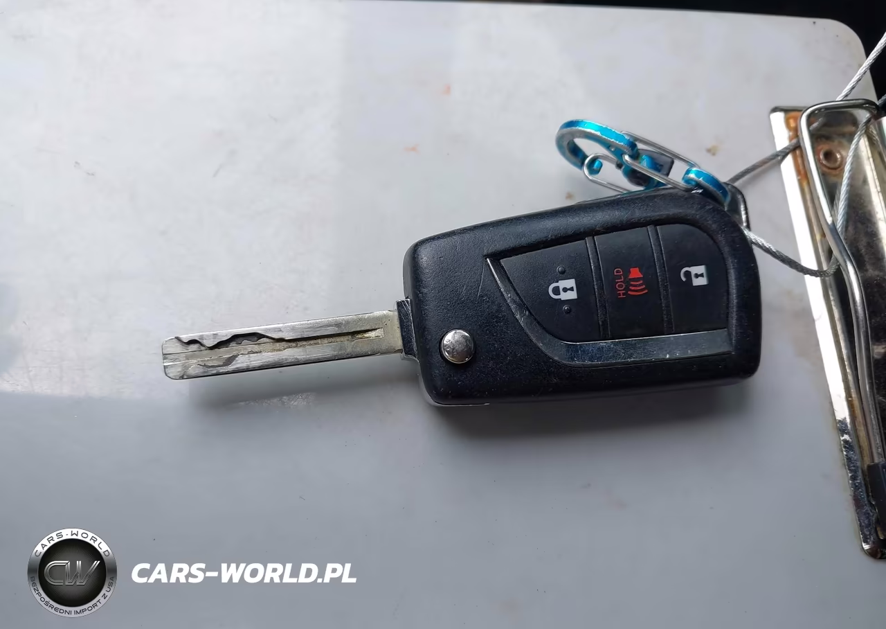 2018 Toyota C-Hr Xle VIN:NMTKHMBX7JR030483 - 11