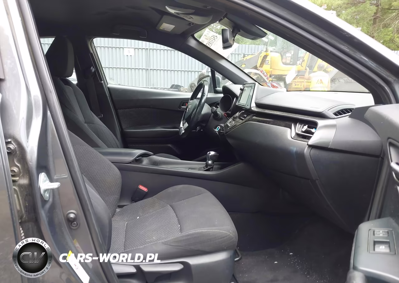 2018 Toyota C-Hr Xle VIN:NMTKHMBX7JR030483 - 5