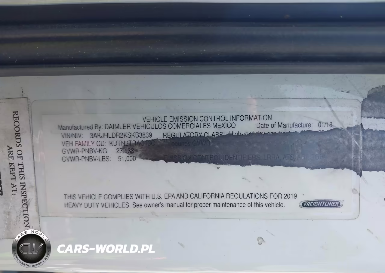2019 Freightliner New Cascadia 126 VIN:3AKJHLDR2KSKB3839 - 8