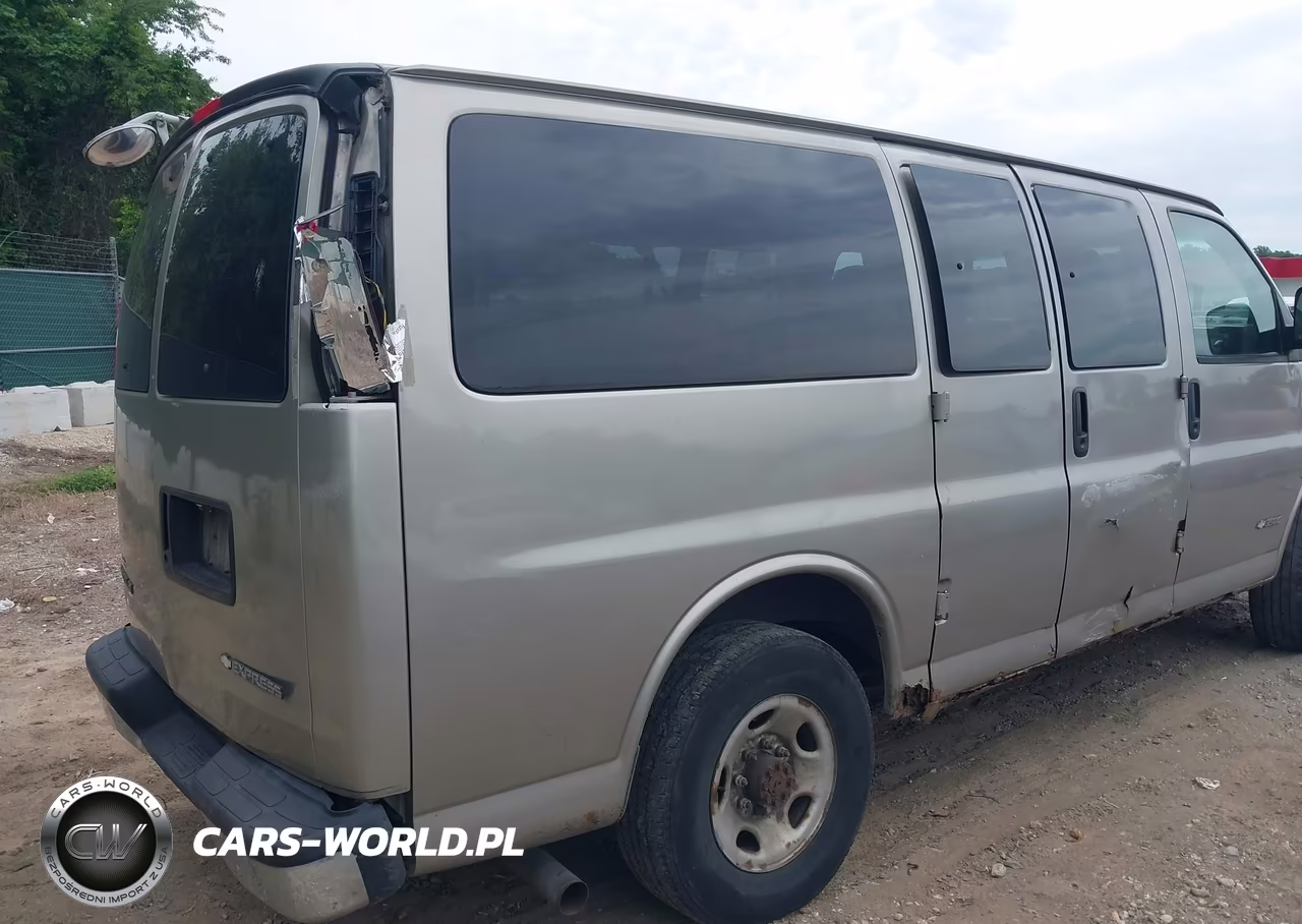 2003 Chevrolet Express VIN:1GAHG35U731229875 - 6