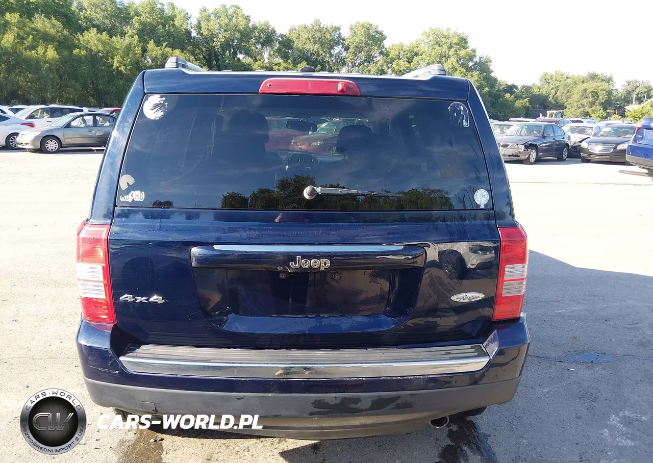2017 Jeep Patriot High Altitude 4X4 VIN:1C4NJRFB9HD127172 - 16