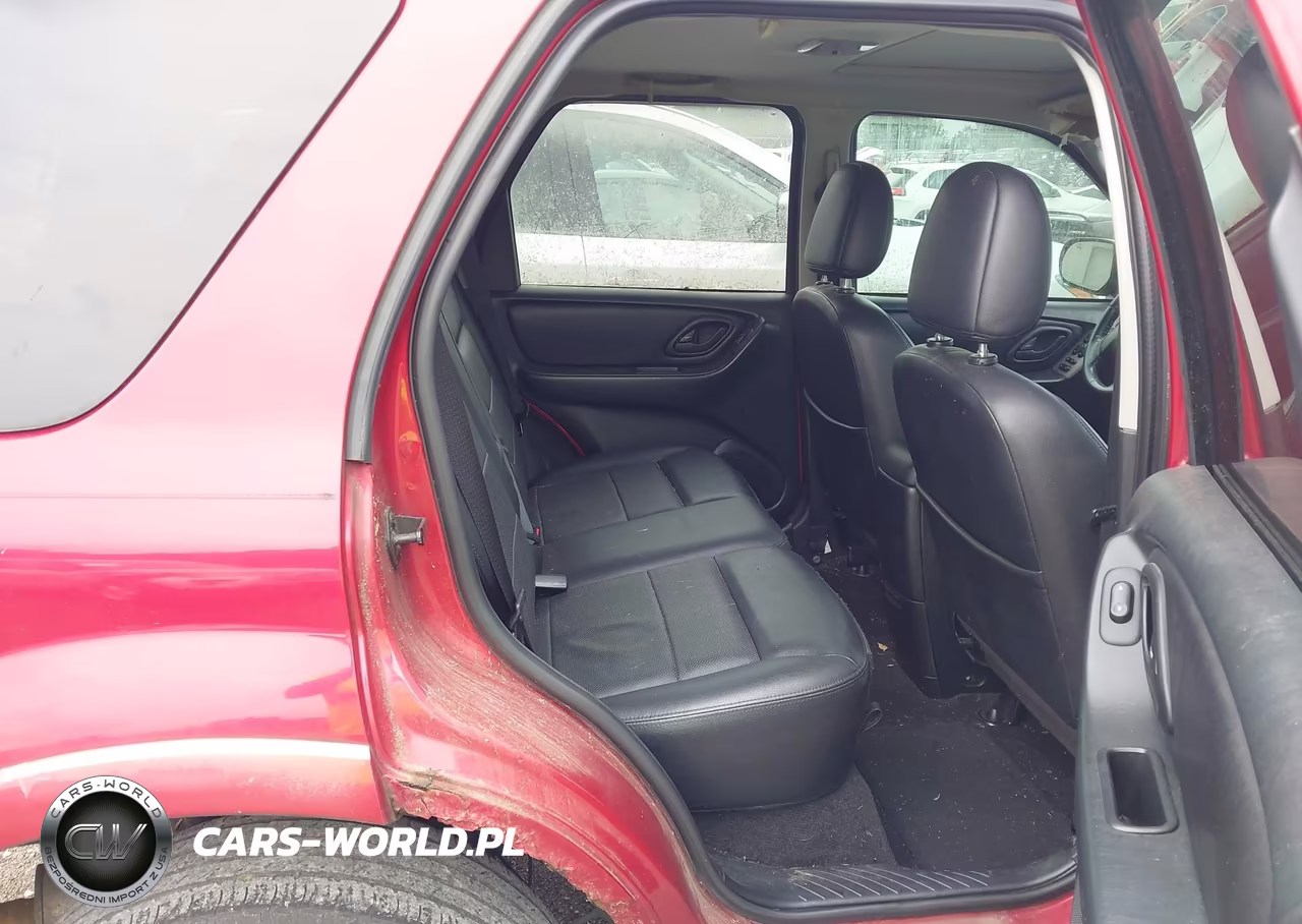 2007 Ford Escape Limited VIN:1FMYU04157KB68480 - 8