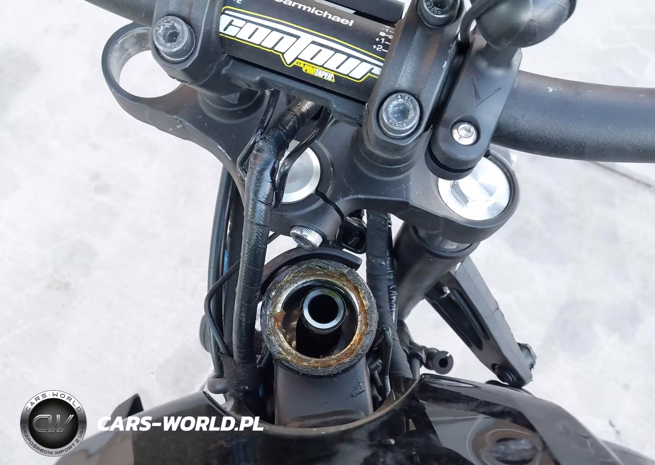 2024 Yamaha Mtm690 VIN:JYARM42Y5RA001153 - 15