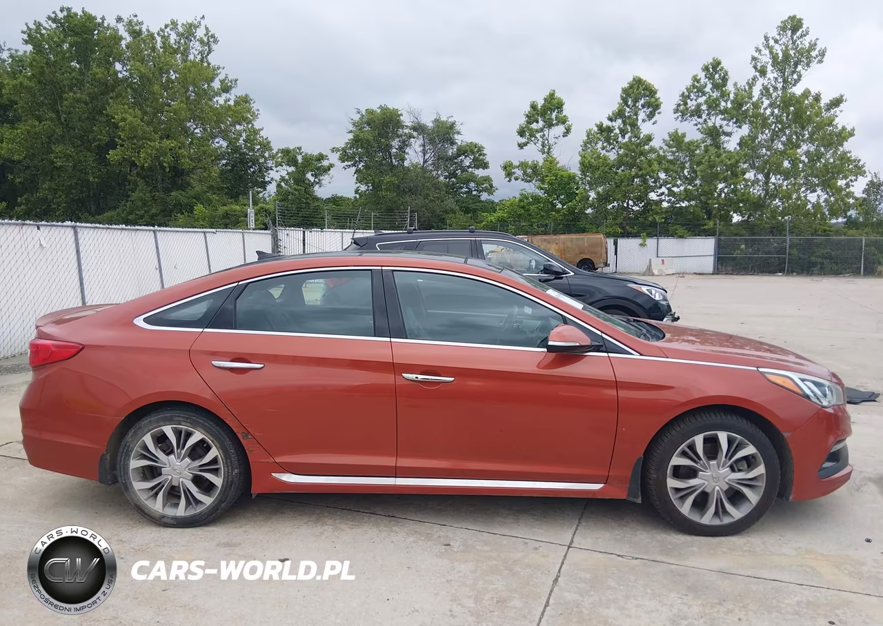 2015 Hyundai Sonata VIN:5NTE34AB8FH156254 - 14