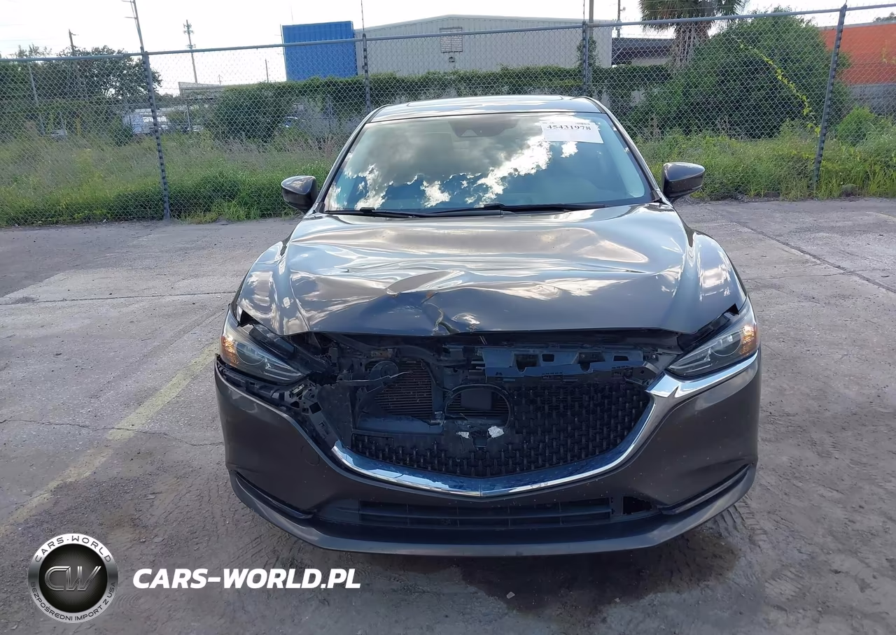 2018 Mazda Mazda6 Touring VIN:JM1GL1VM8J1313381 - 6