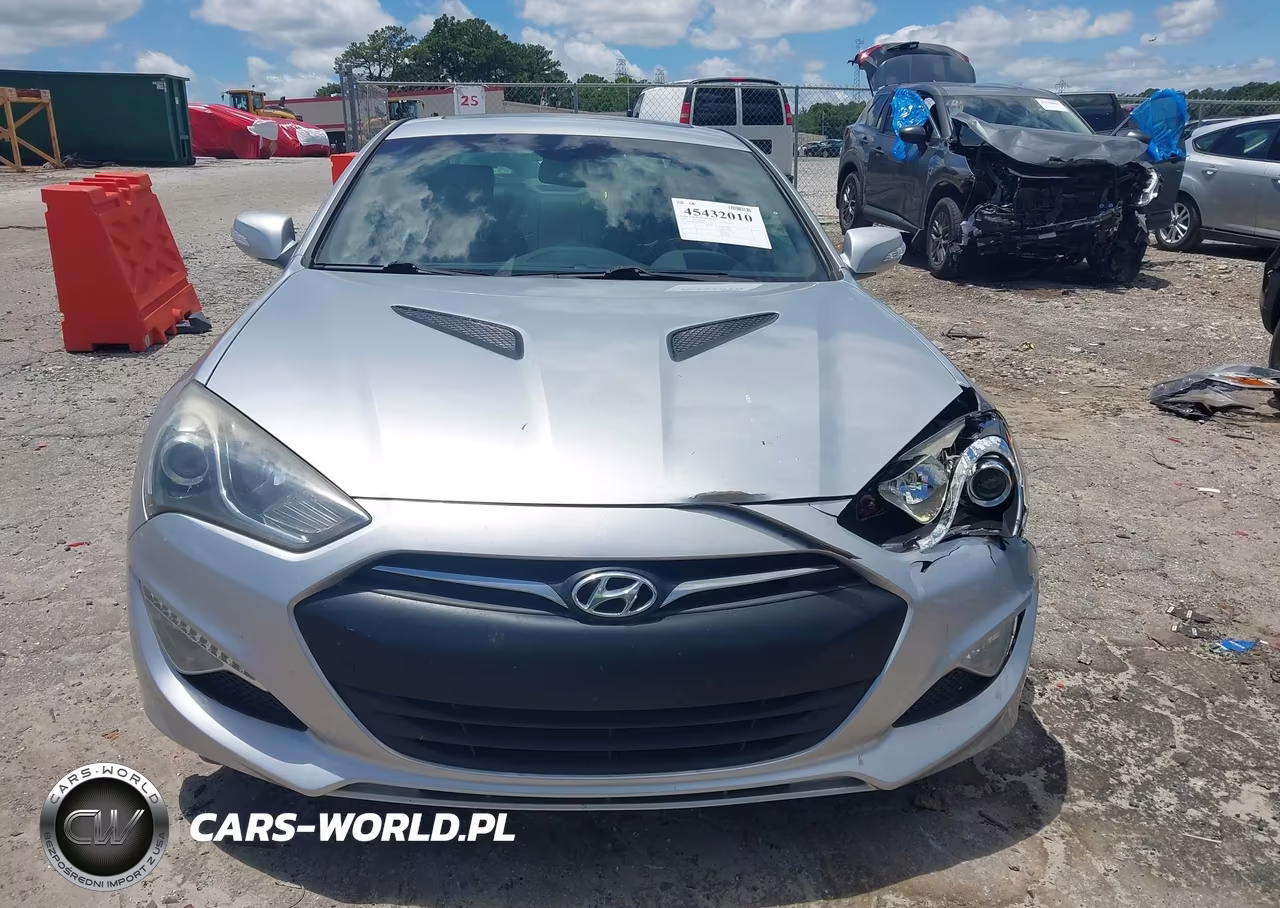2013 Hyundai Genesis 3.8 Grand Touring VIN:KMHHU6KJ8DU086149 - 12