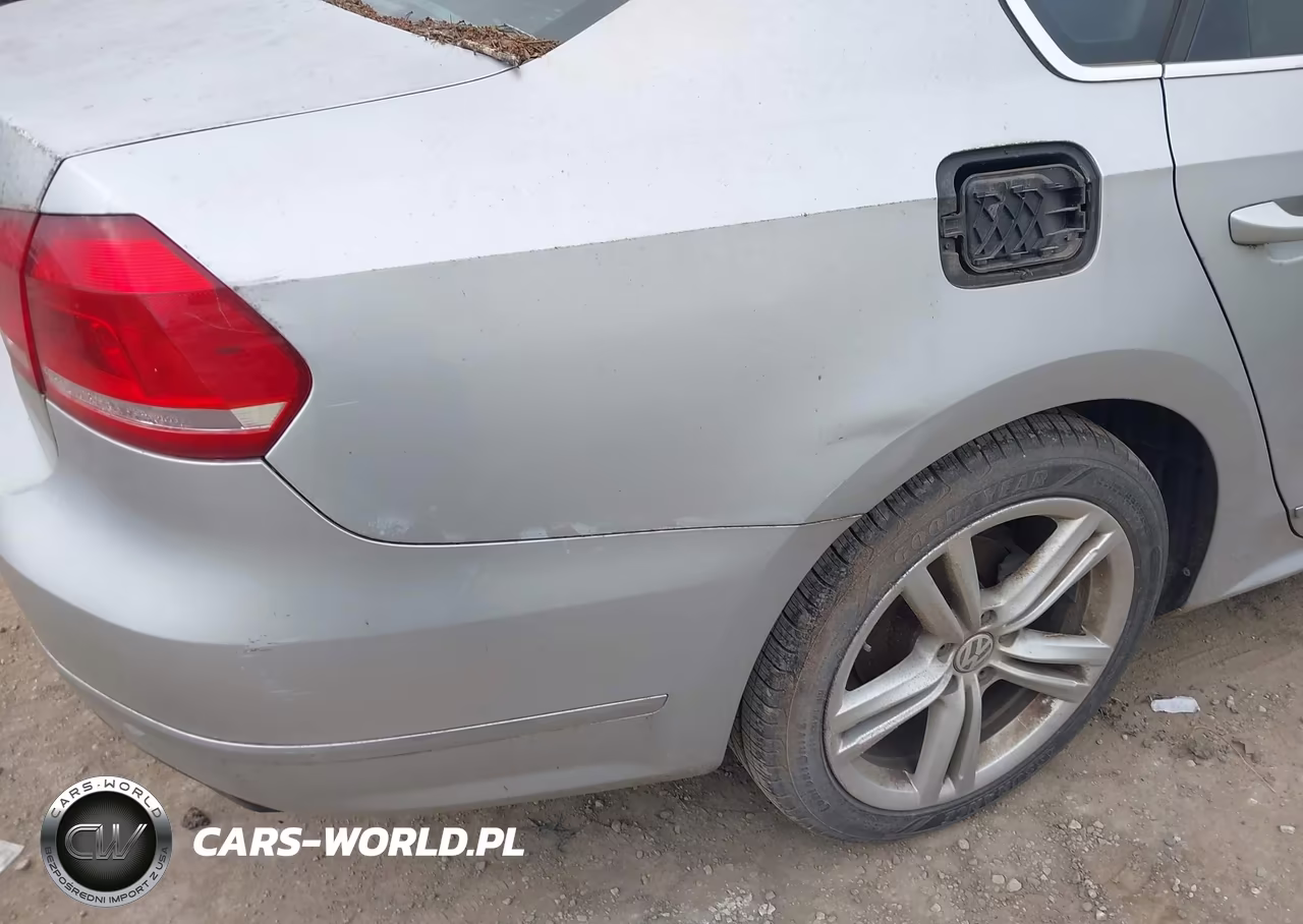 2014 Volkswagen Passat 2.0L Tdi Sel Premium VIN:1VWCN7A33EC109460 - 13