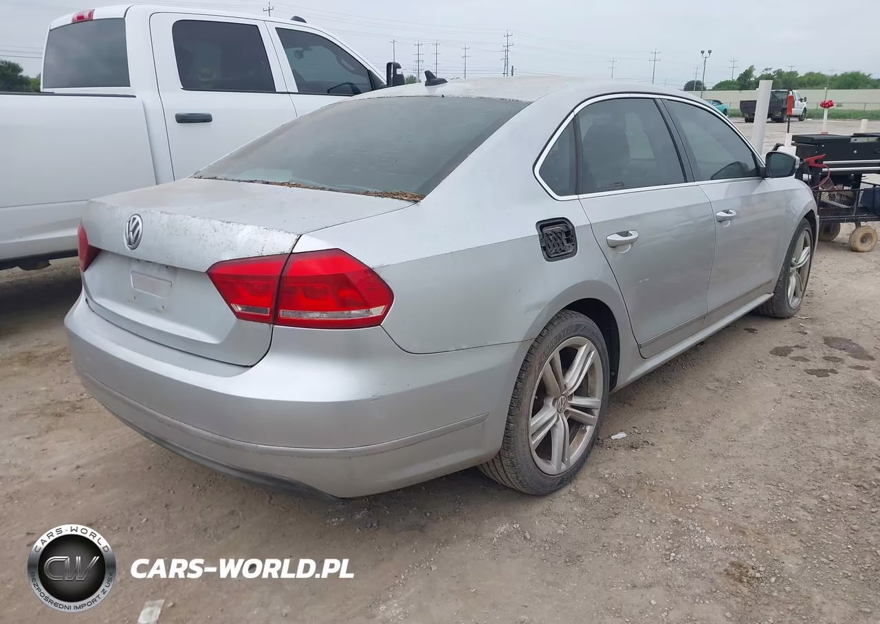 2014 Volkswagen Passat 2.0L Tdi Sel Premium VIN:1VWCN7A33EC109460 - 4
