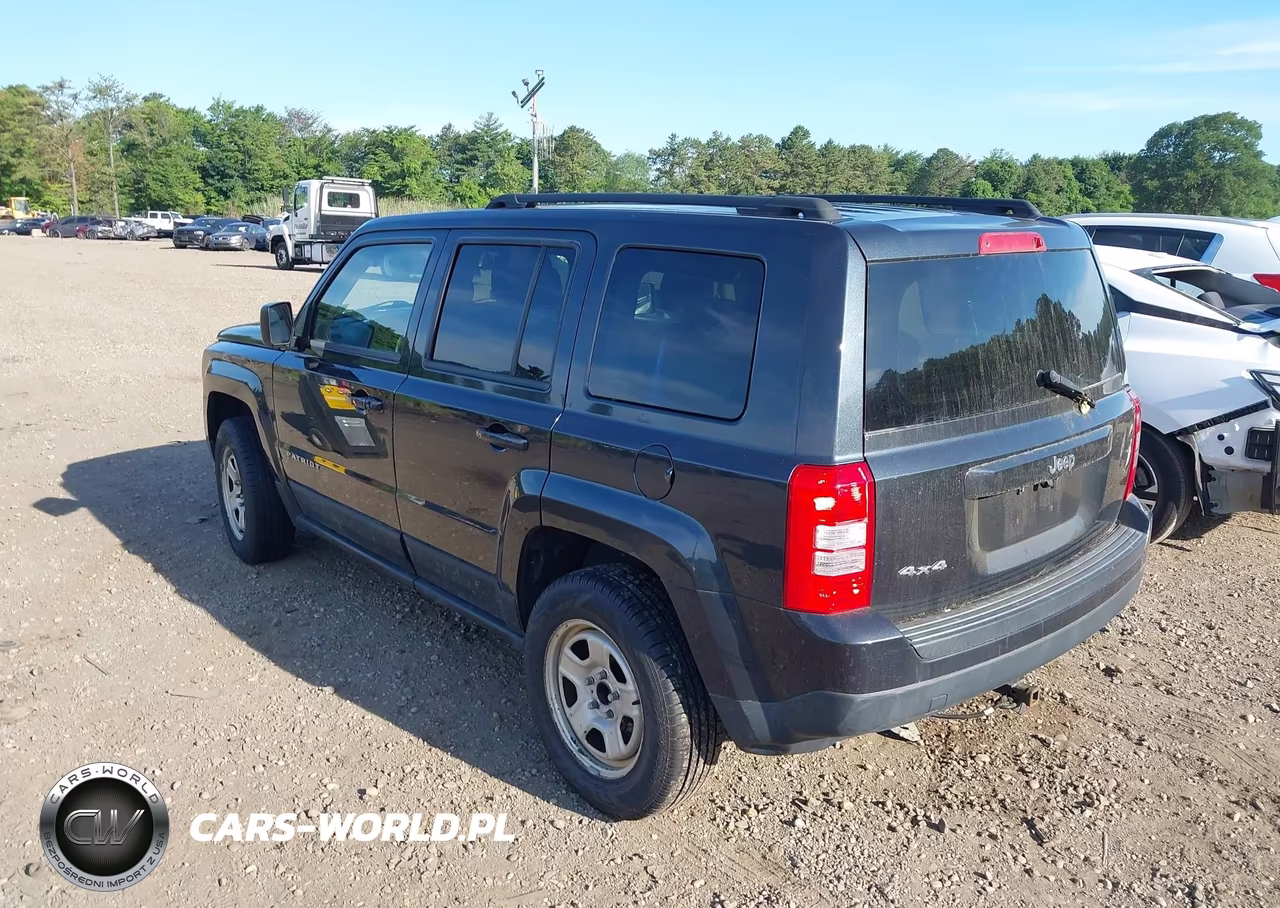 2015 Jeep Patriot Sport VIN:1C4NJRBB3FD381432 - 3