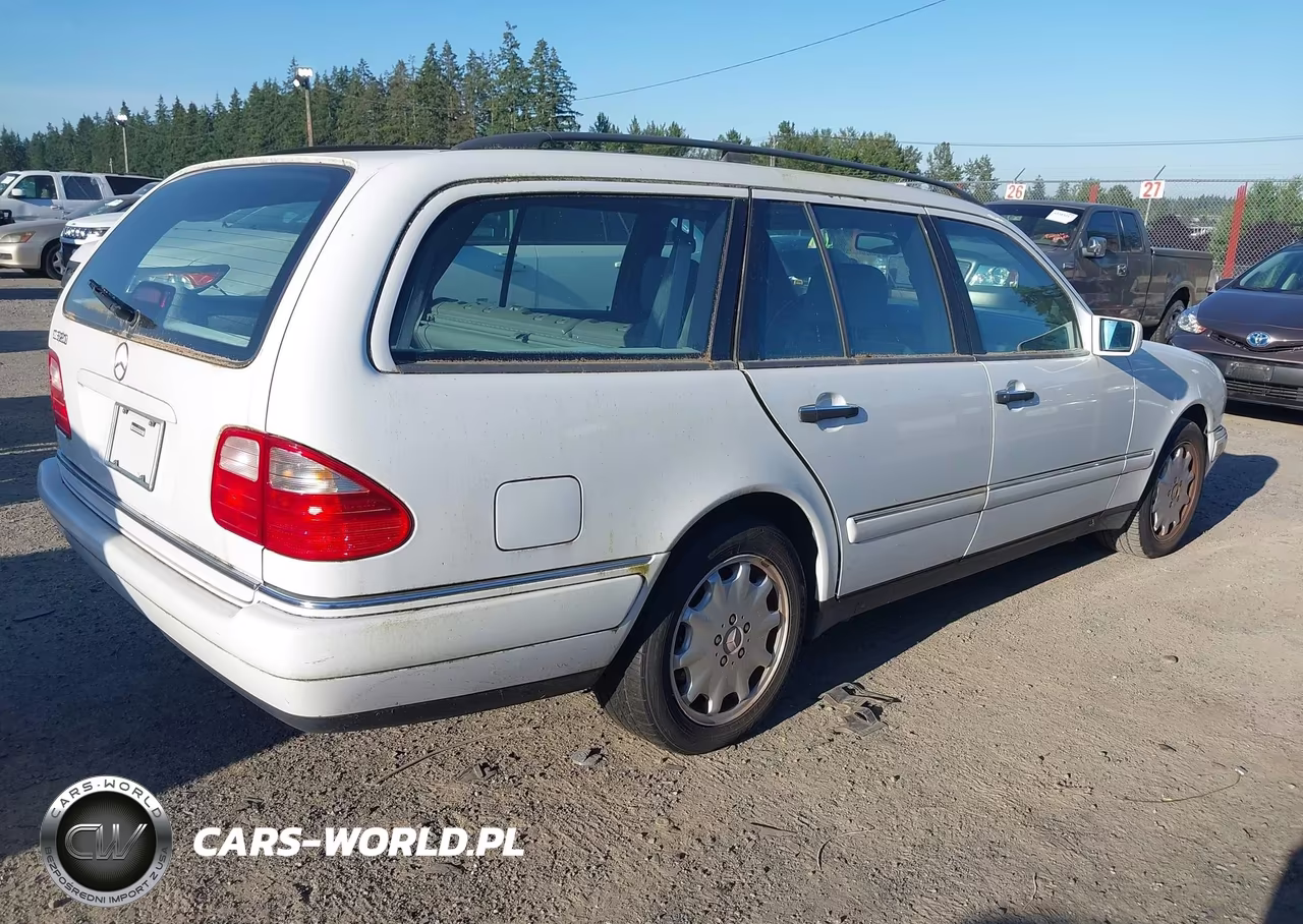 1998 Mercedes-Benz E 320 VIN:WDBJH65F1WA567655 - 4