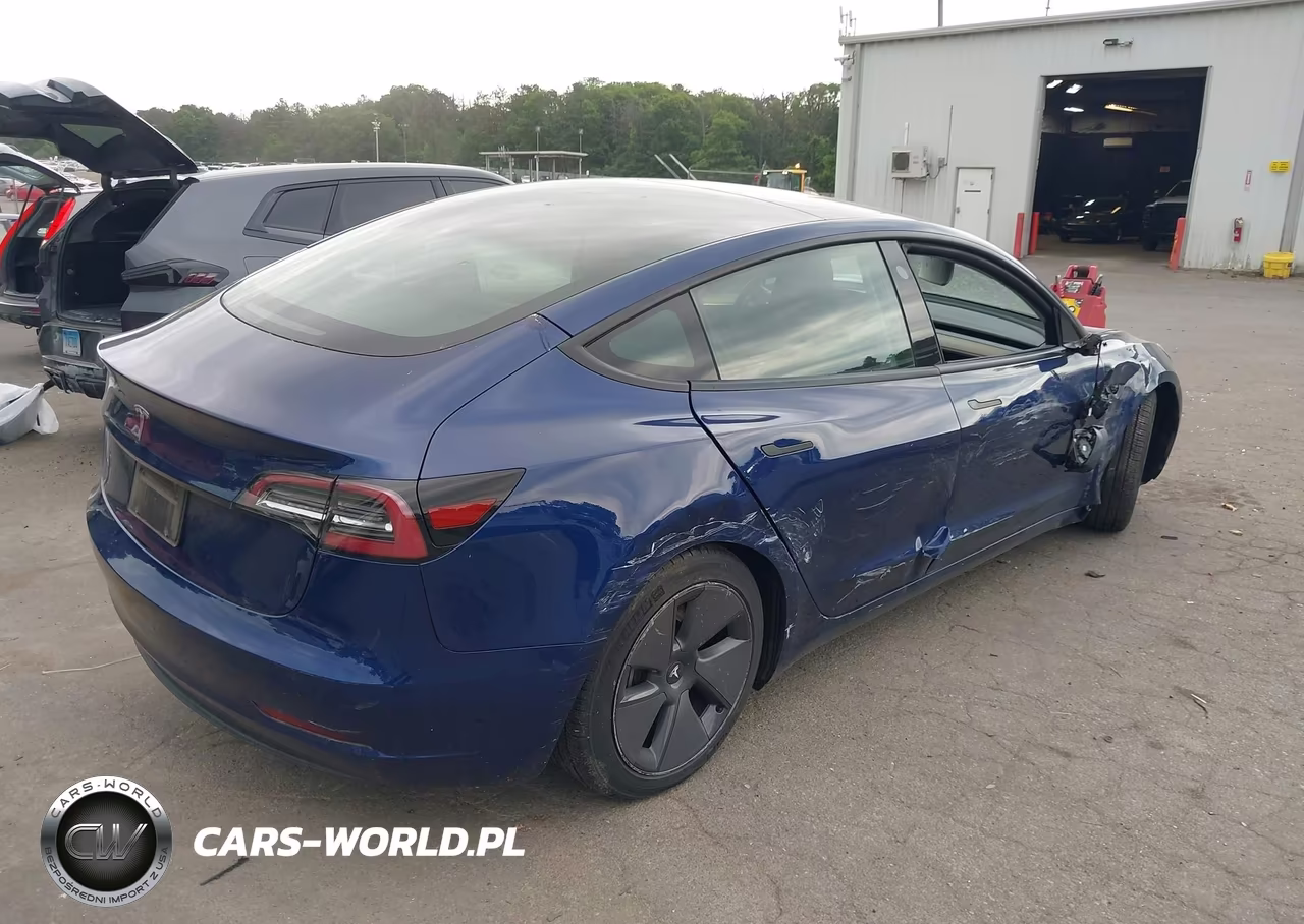 2023 Tesla Model 3 Rear-Wheel Drive VIN:5YJ3E1EAXPF508512 - 4