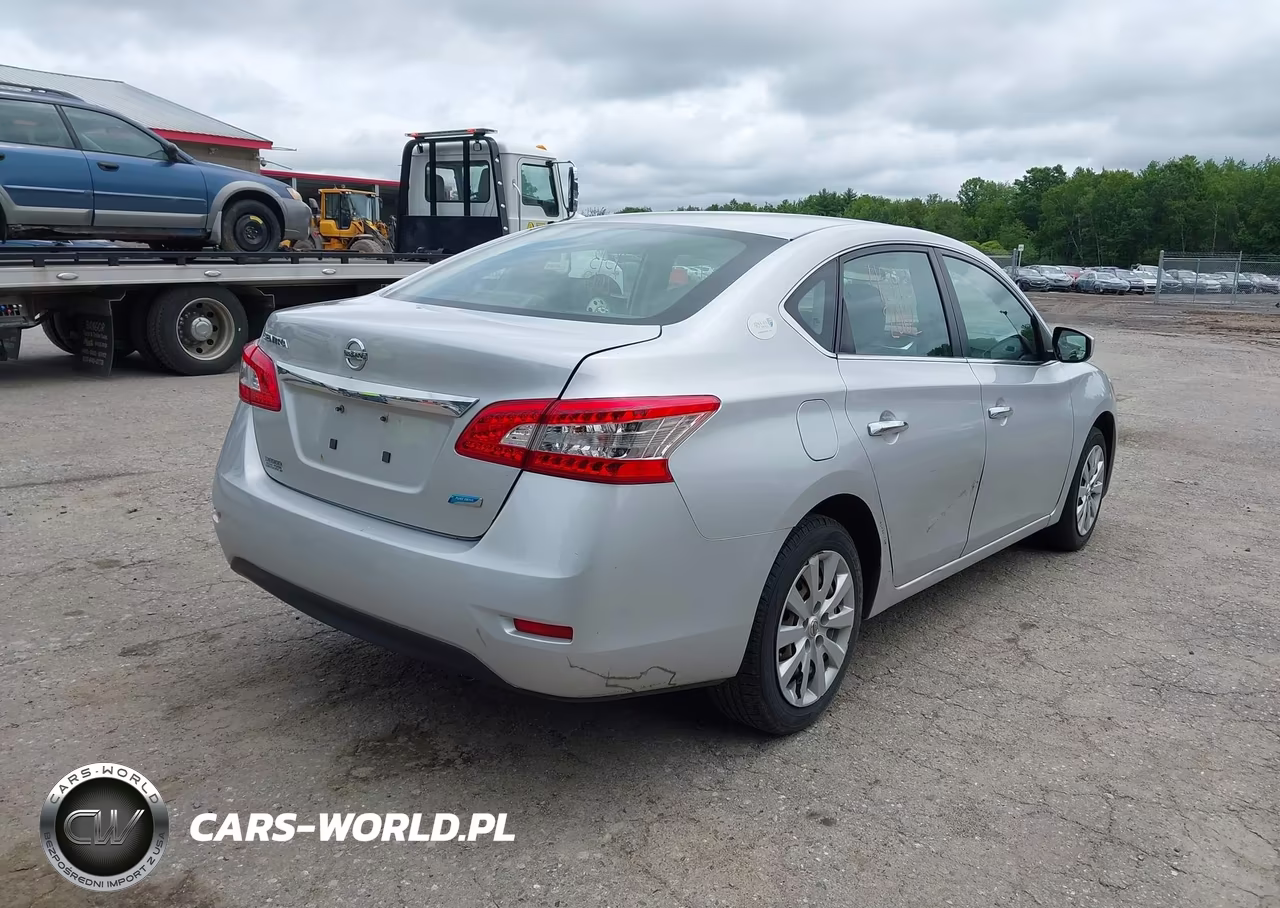 2014 Nissan Sentra S VIN:3N1AB7AP0EL680904 - 4
