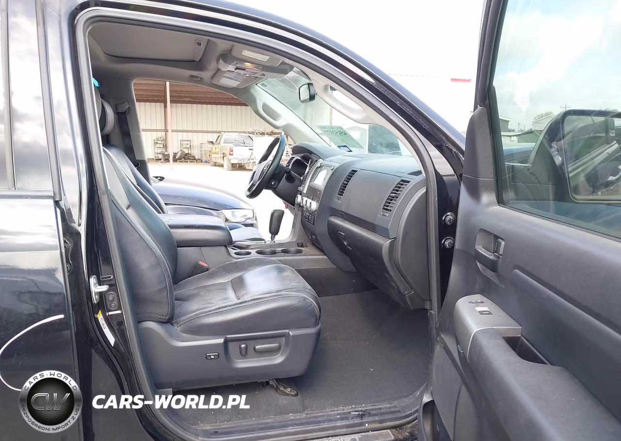 2020 Toyota Sequoia Trd Sport VIN:5TDZY5G17LS074982 - 5
