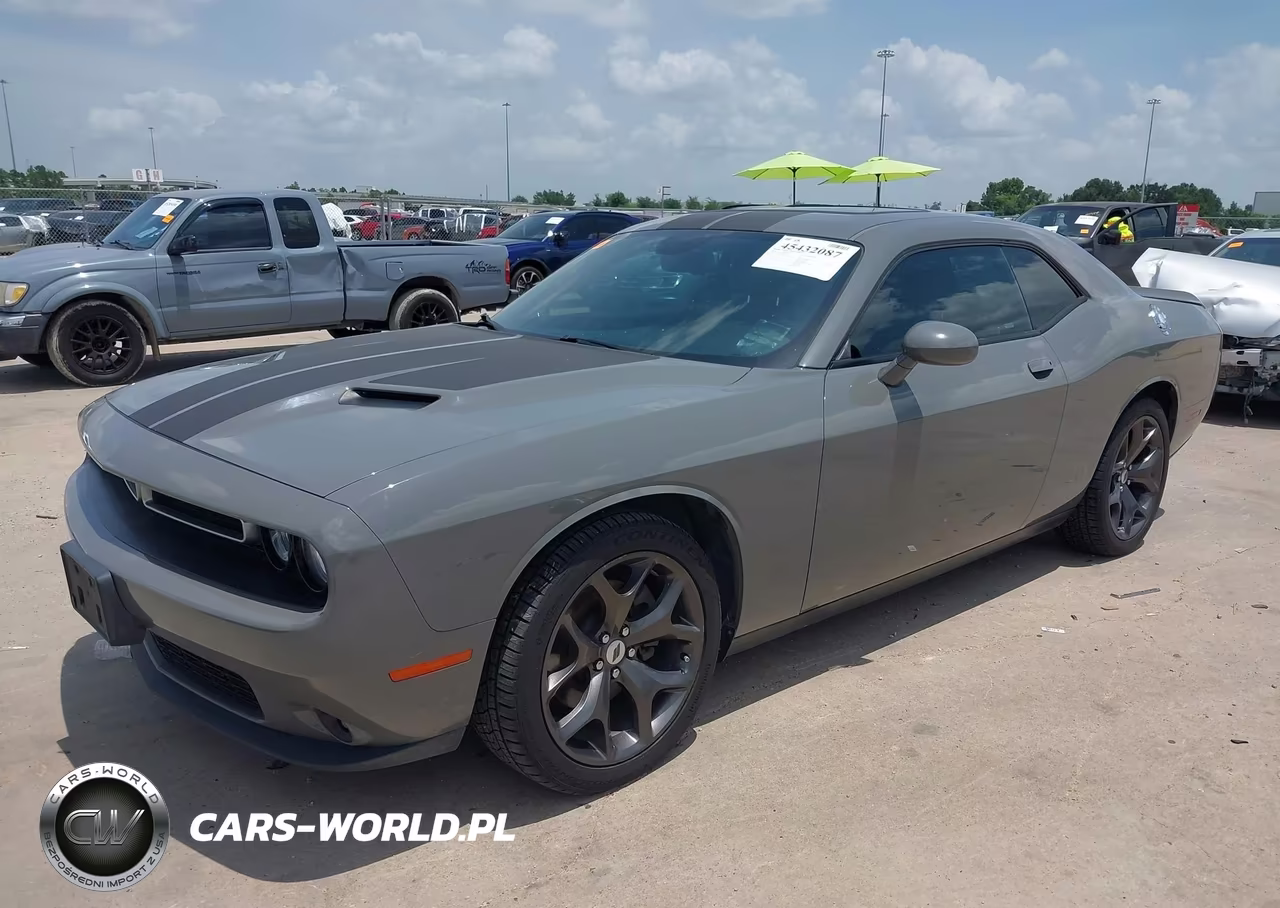 2018 Dodge Challenger Sxt Plus VIN:2C3CDZAG0JH233072 - 2