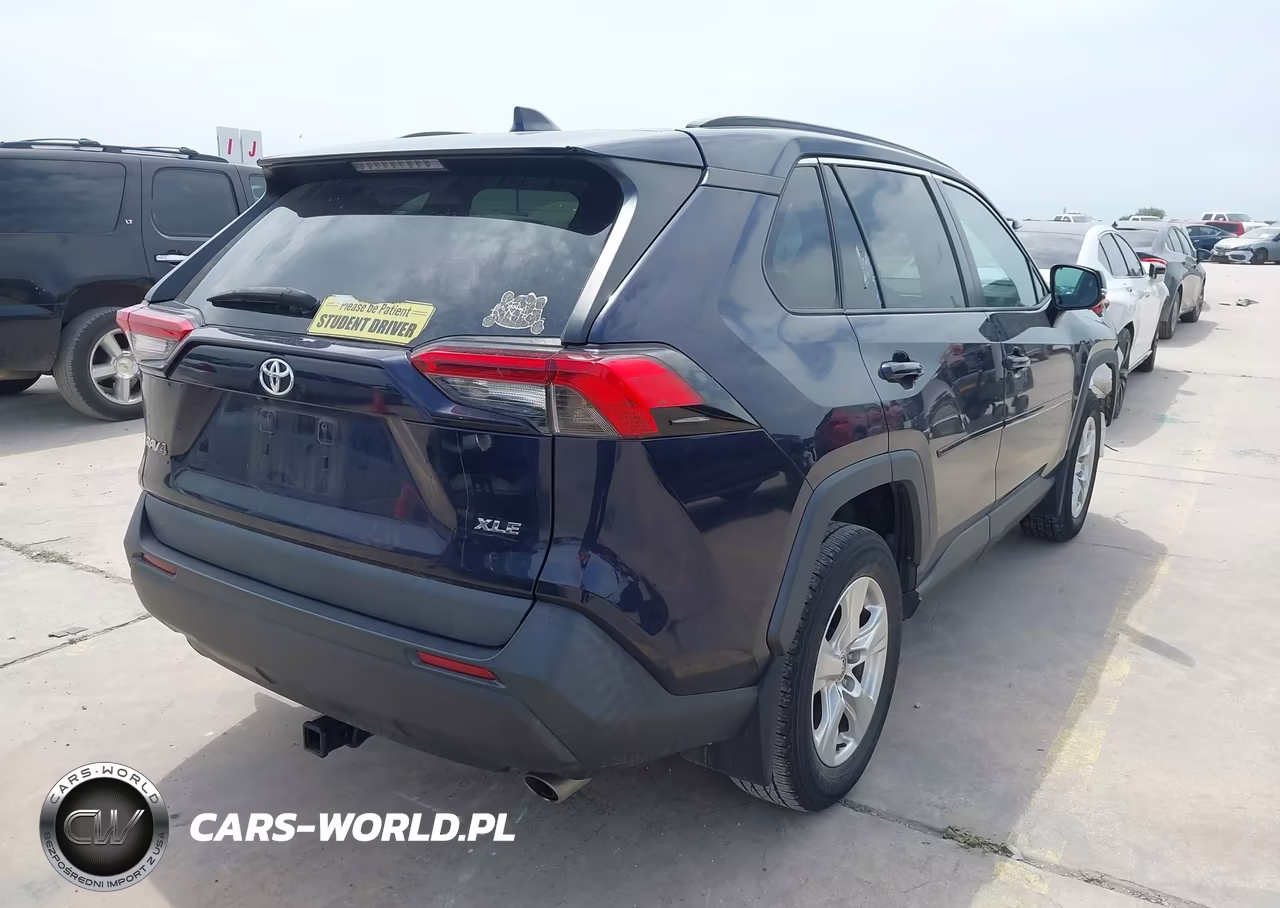 2021 Toyota Rav4 Xle VIN:2T3W1RFV9MW162855 - 4
