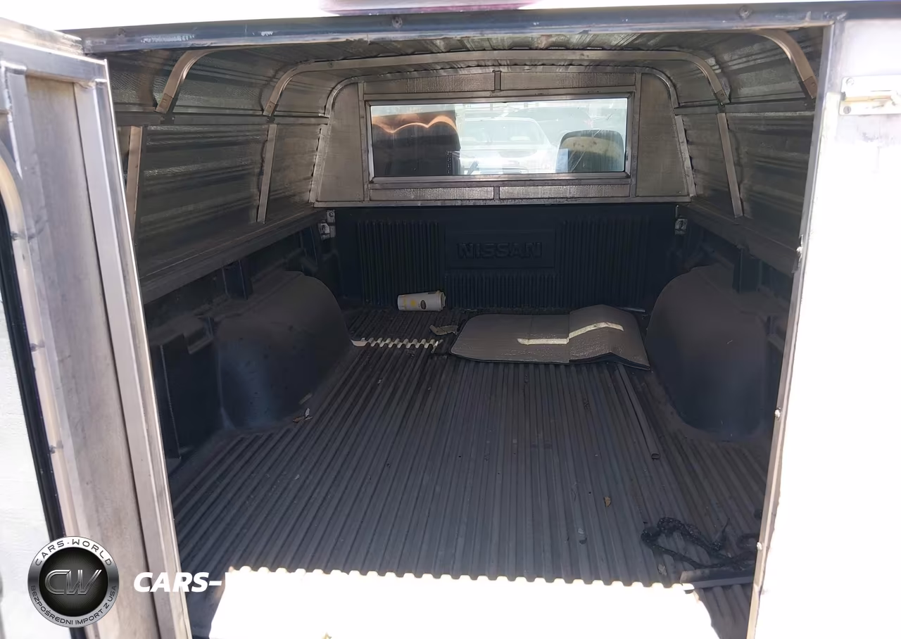 1999 Nissan Frontier Xe VIN:1N6DD21S2XC330570 - 8